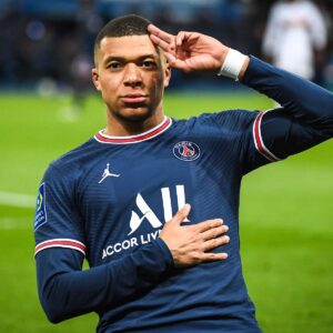 Read more about the article Kylian Mbappe Scored 5 Goals Including Hat trick For PSG In 12minutes.