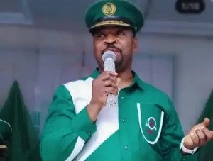 You are currently viewing Court Orders INEC To A Stop Using MC Oluomo For Material Distribution.
