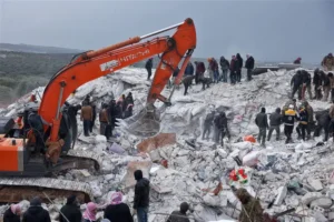 Read more about the article Turkey Issues Arrest Warrant To Contractors Over Quake Building Collapse
